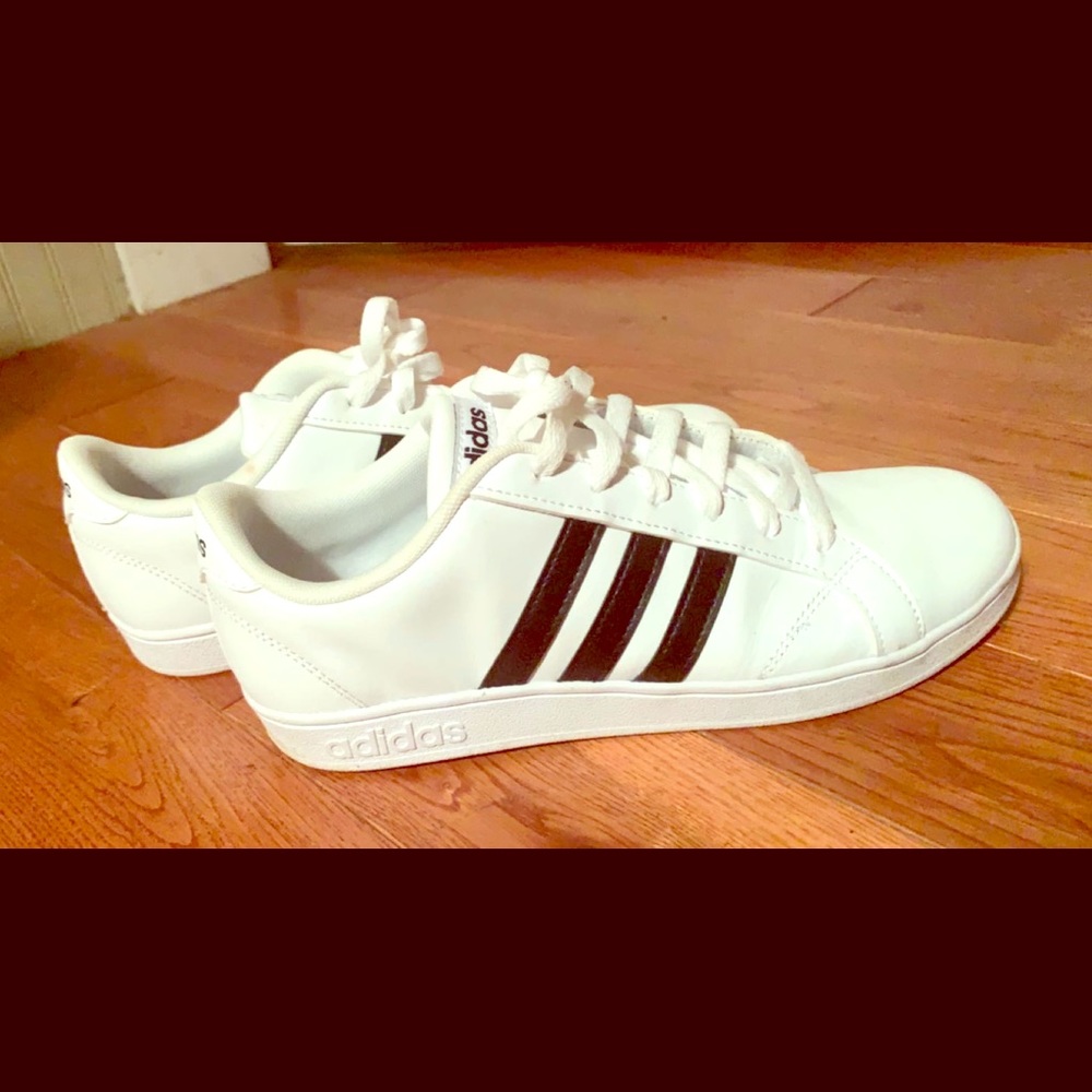 Kids Adidas 6 1/2 worn only twice